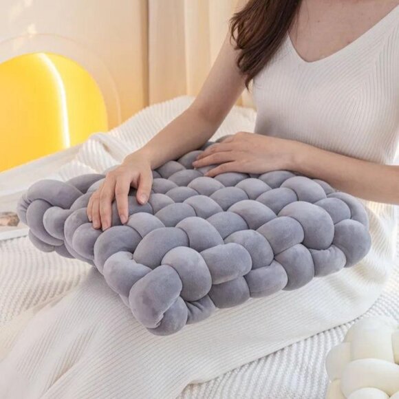 Luxury Home Decor Hand-weave Cushion Wool Knot Throw PillowSmall(13L*11.8W*4.7H) - Picture 2 of 10